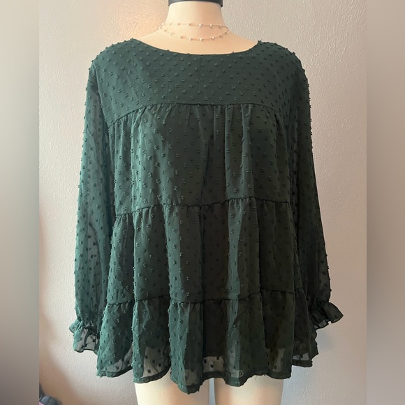 Pretty Garden Green Long Sleeve Tiered Baby doll Style Top Sz Medium - Picture 1 of 8